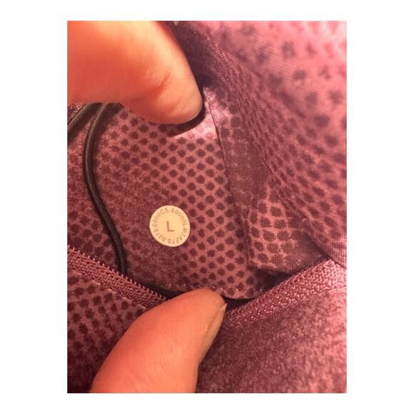 Lululemon Channel Cross Swim Short "Shadow Mesh Vintage Plum Multi" men’s large - Picture 2 of 10